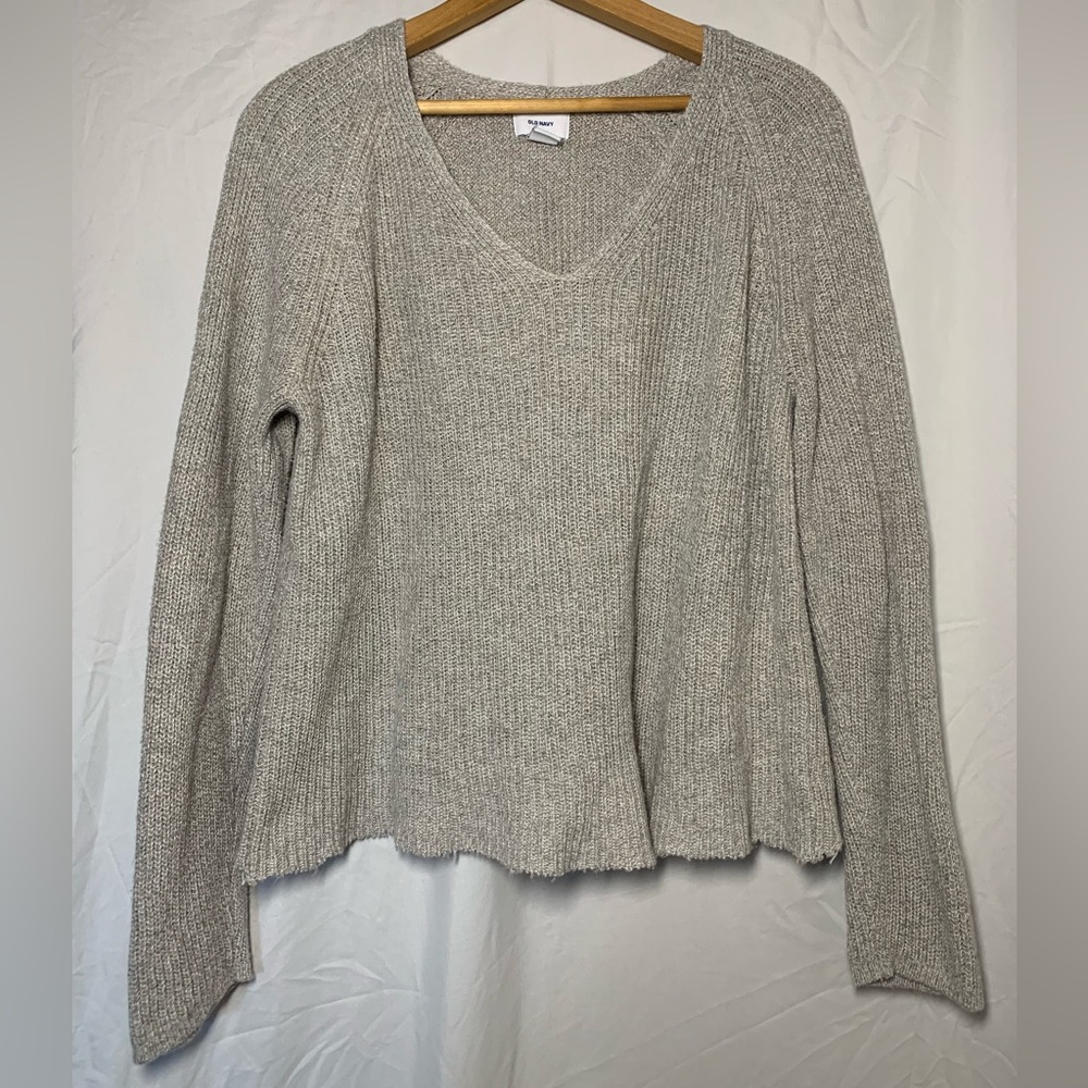Old Navy Light Gray Sweater